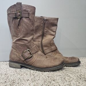 Stylish Brown Buckle Combat Boots